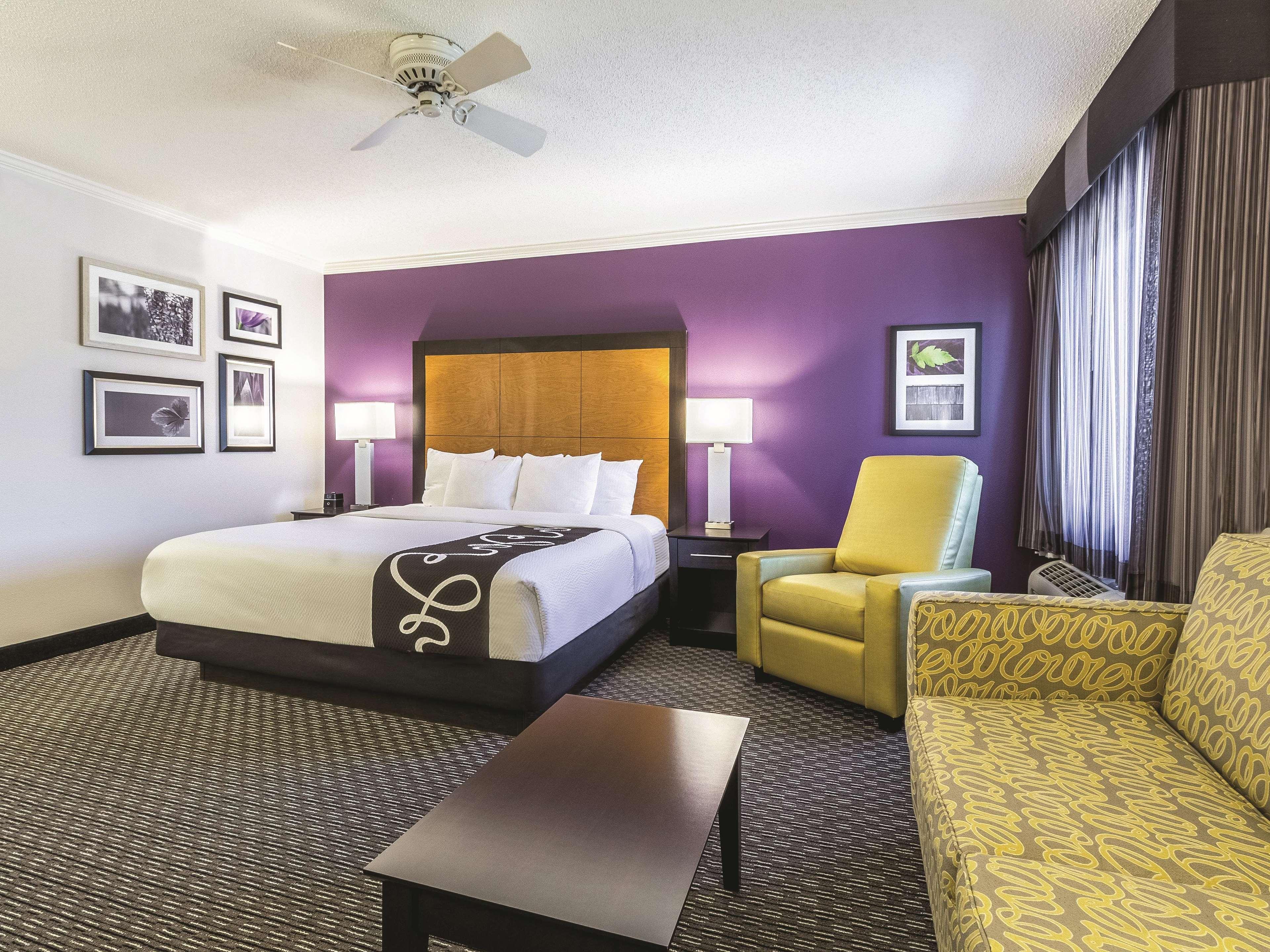מלון La Quinta By Wyndham Cleveland - Airport North מראה חיצוני תמונה