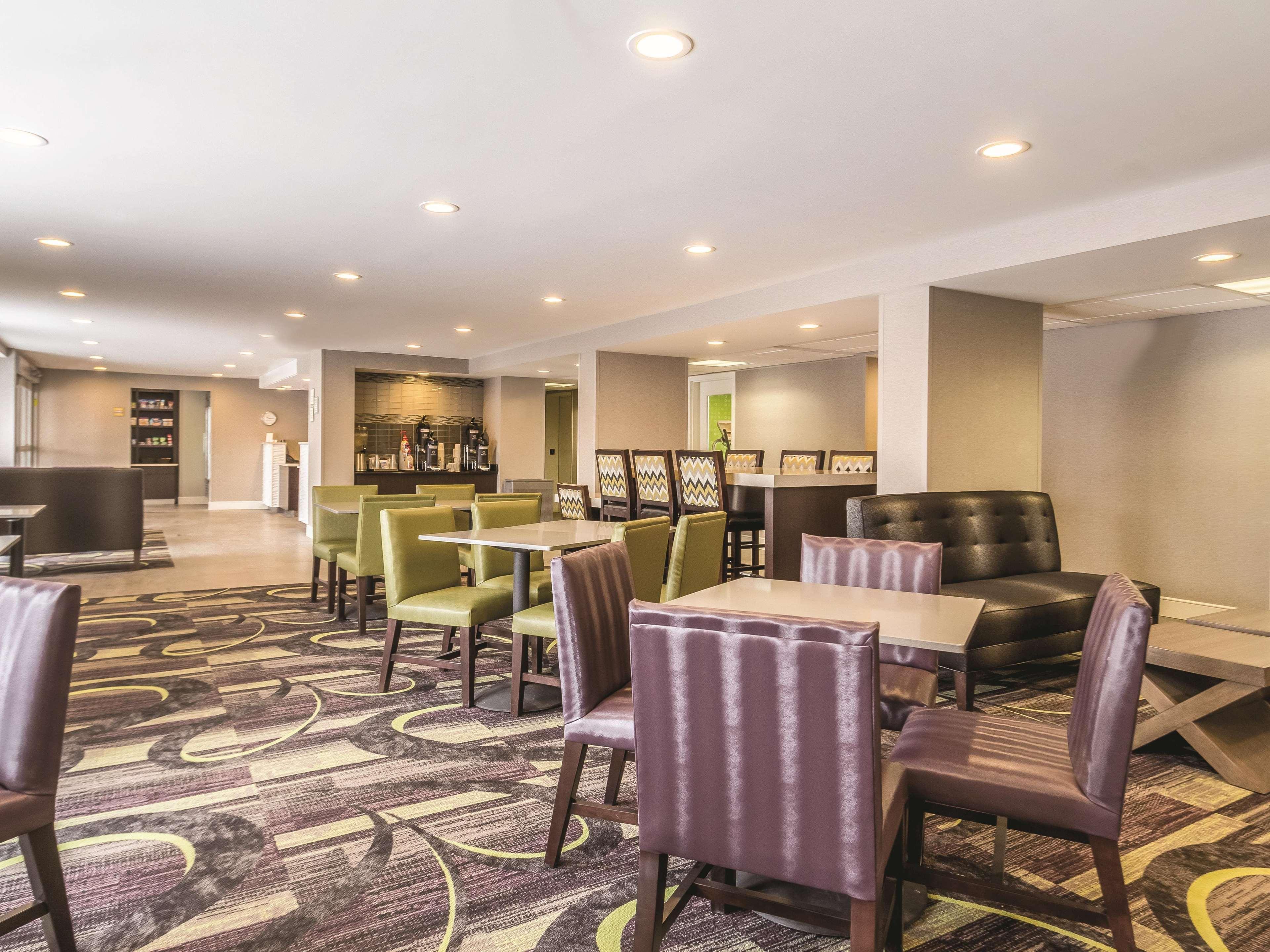 מלון La Quinta By Wyndham Cleveland - Airport North מראה חיצוני תמונה