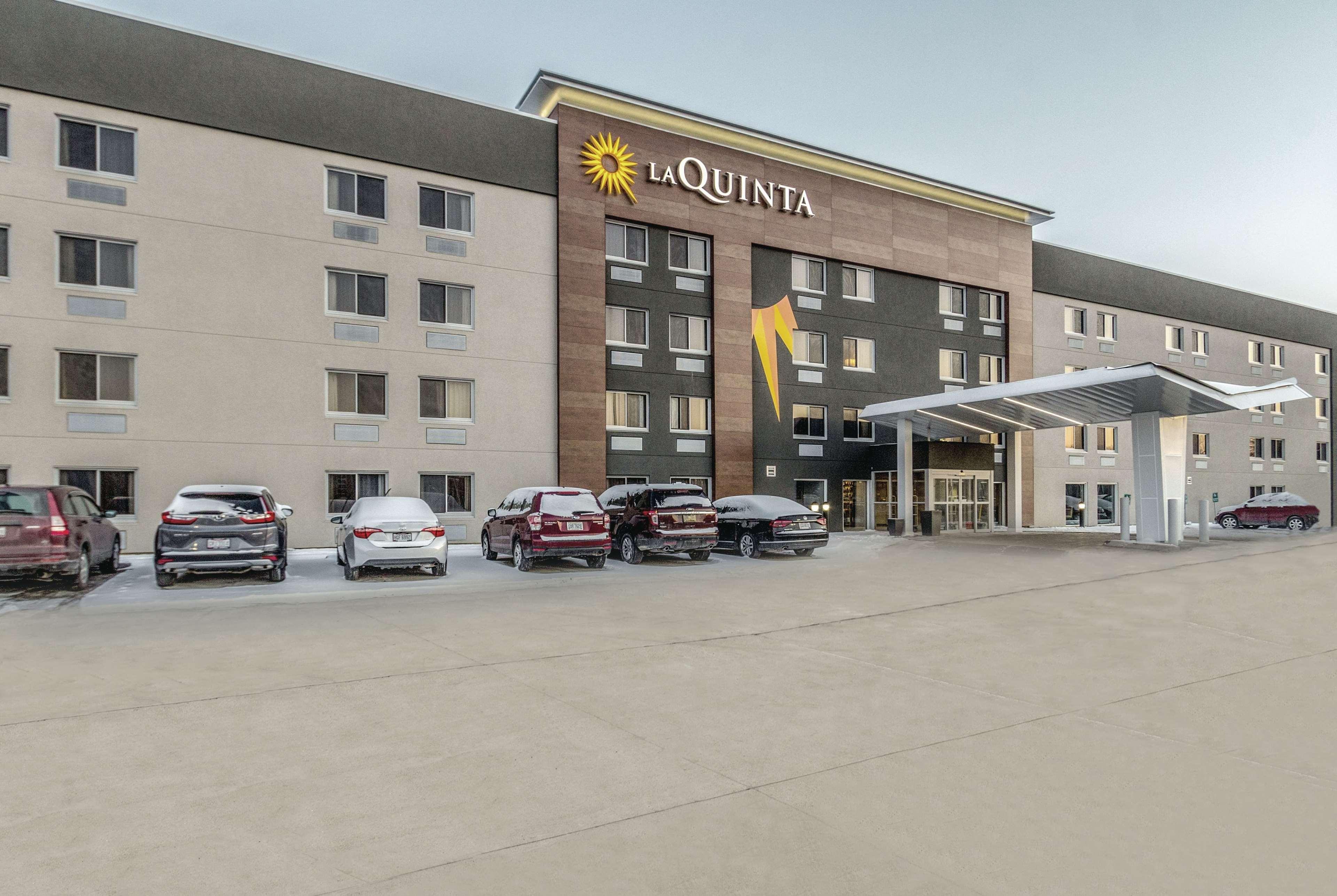 מלון La Quinta By Wyndham Cleveland - Airport North מראה חיצוני תמונה