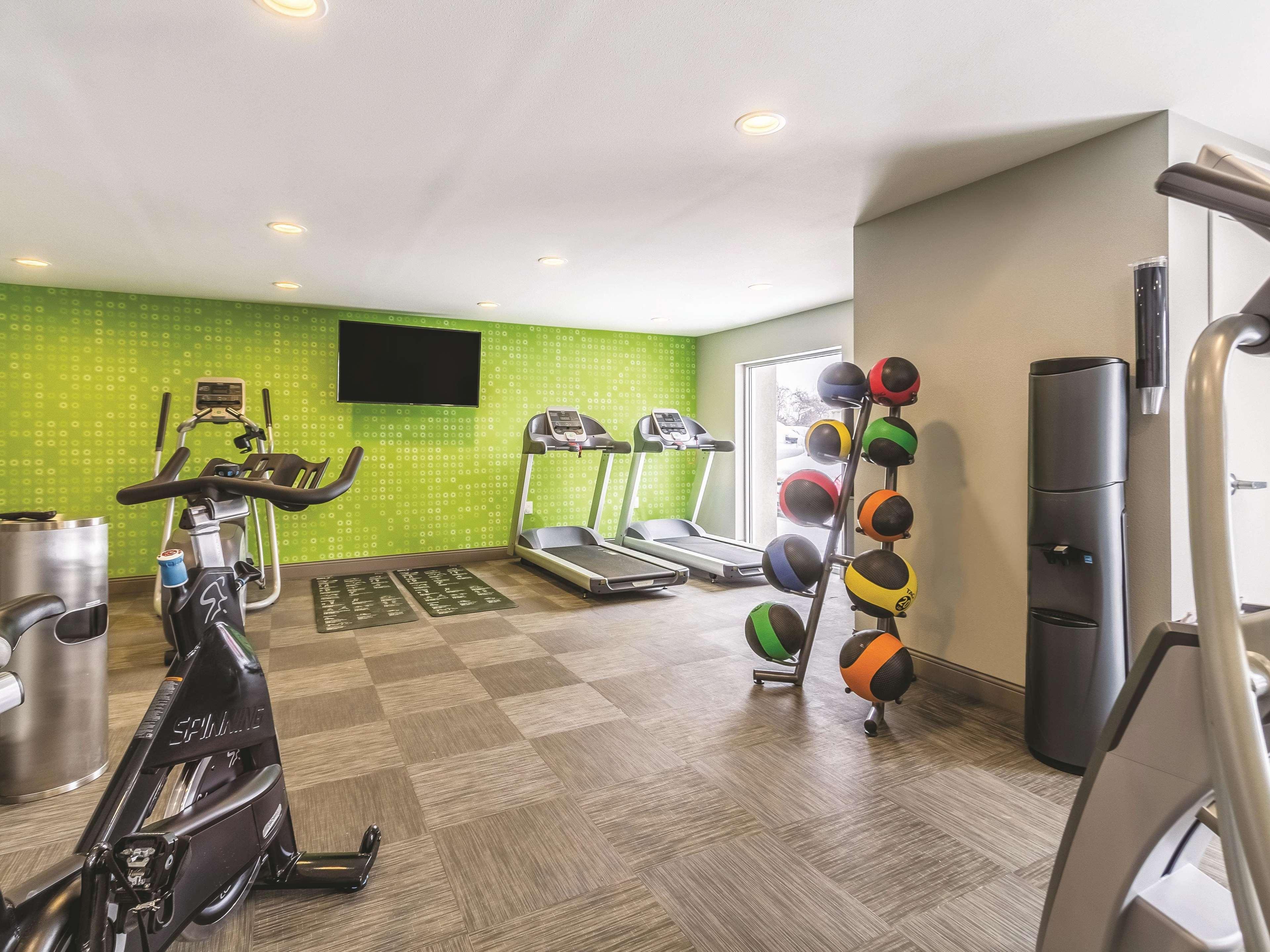 מלון La Quinta By Wyndham Cleveland - Airport North מראה חיצוני תמונה