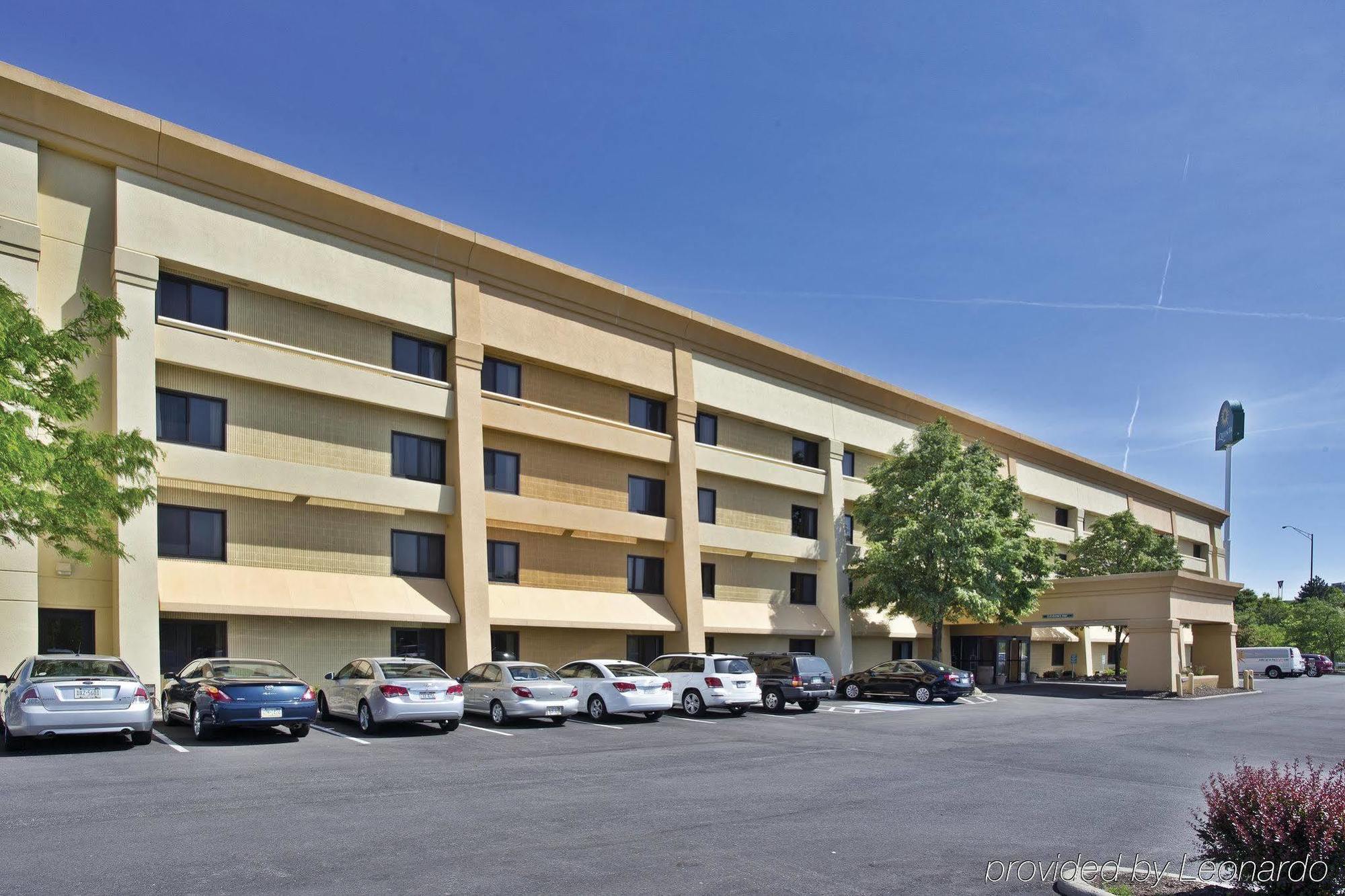 מלון La Quinta By Wyndham Cleveland - Airport North מראה חיצוני תמונה