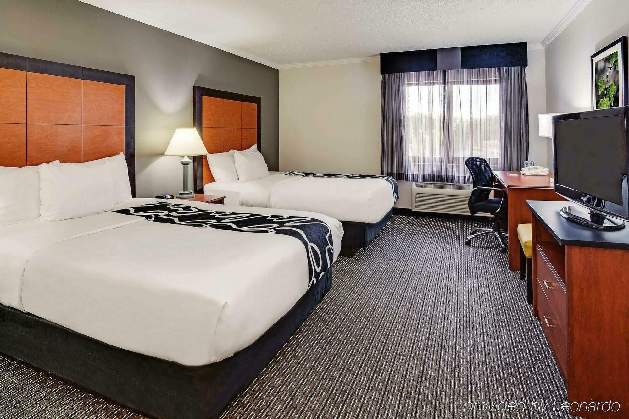 מלון La Quinta By Wyndham Cleveland - Airport North מראה חיצוני תמונה